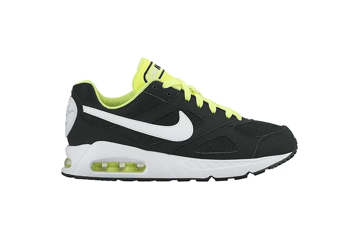 Nike Air Max IVO